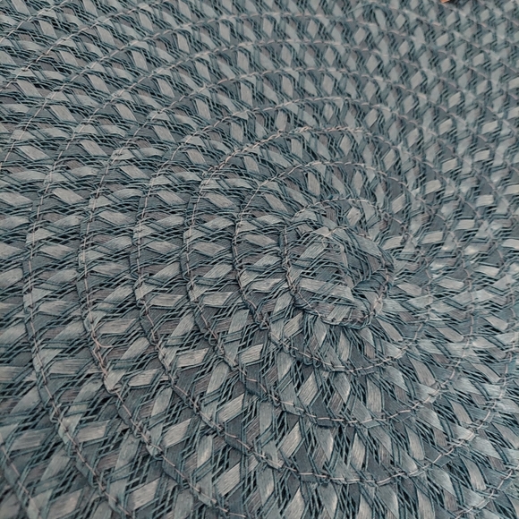 Set of 4 glasses and 4 placemats new - Picture 2 of 4